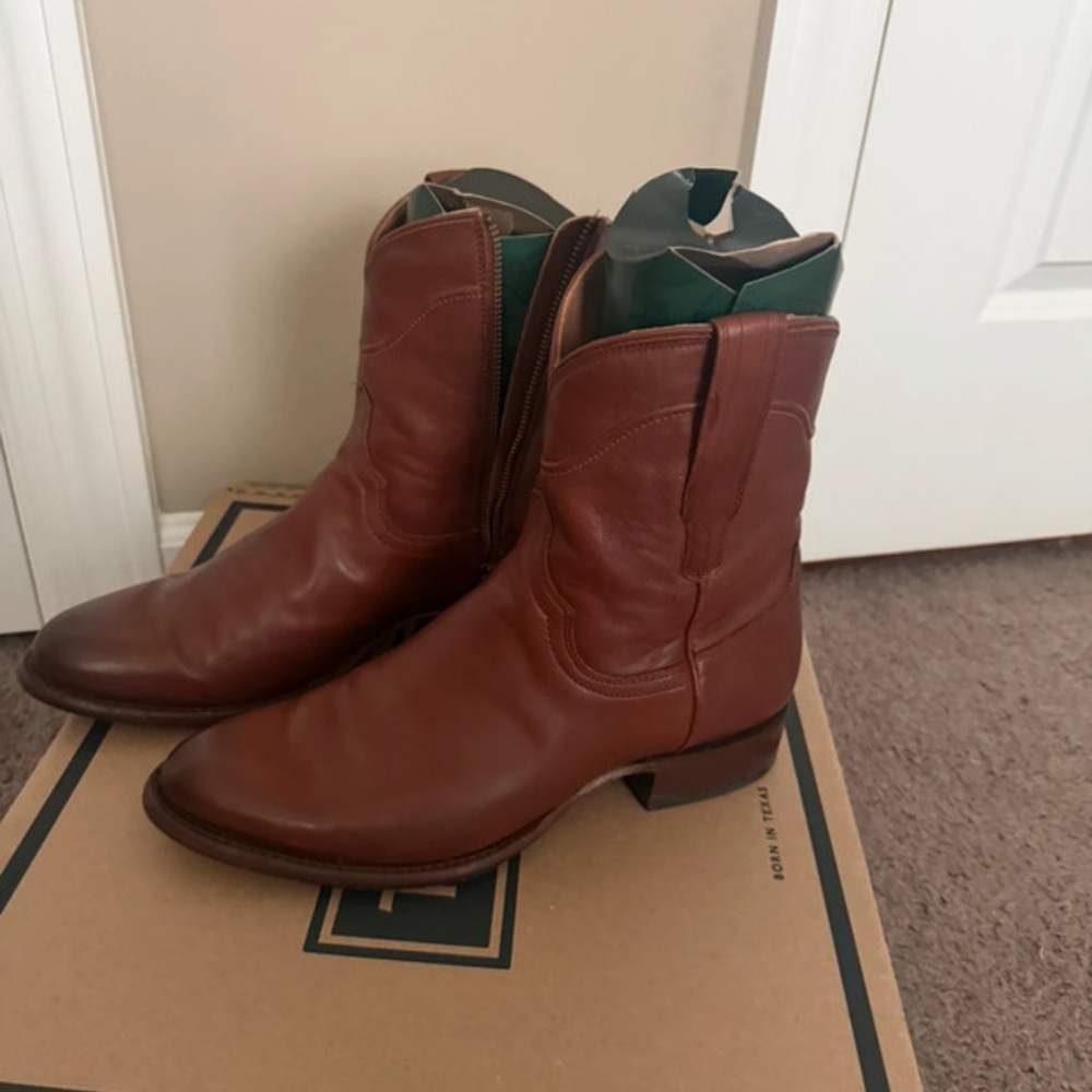 Men’s 9EE Tacovas boots worn 2x